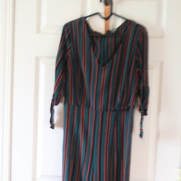 Wild fable striped jumpsuit Size M - Picture 2 of 9